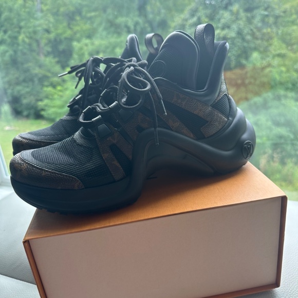 IV Archlight Sneakers - Picture 4 of 7